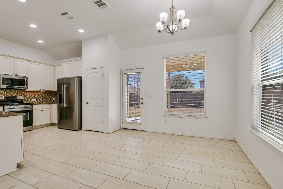 14209 Marathon Road Austin, TX 78717 - Photo 11 of 34