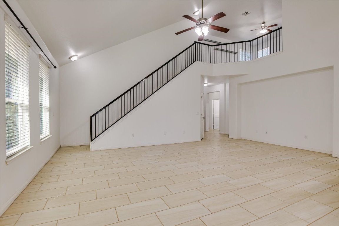 14209 Marathon Road Austin, TX 78717 - Photo 7 of 34