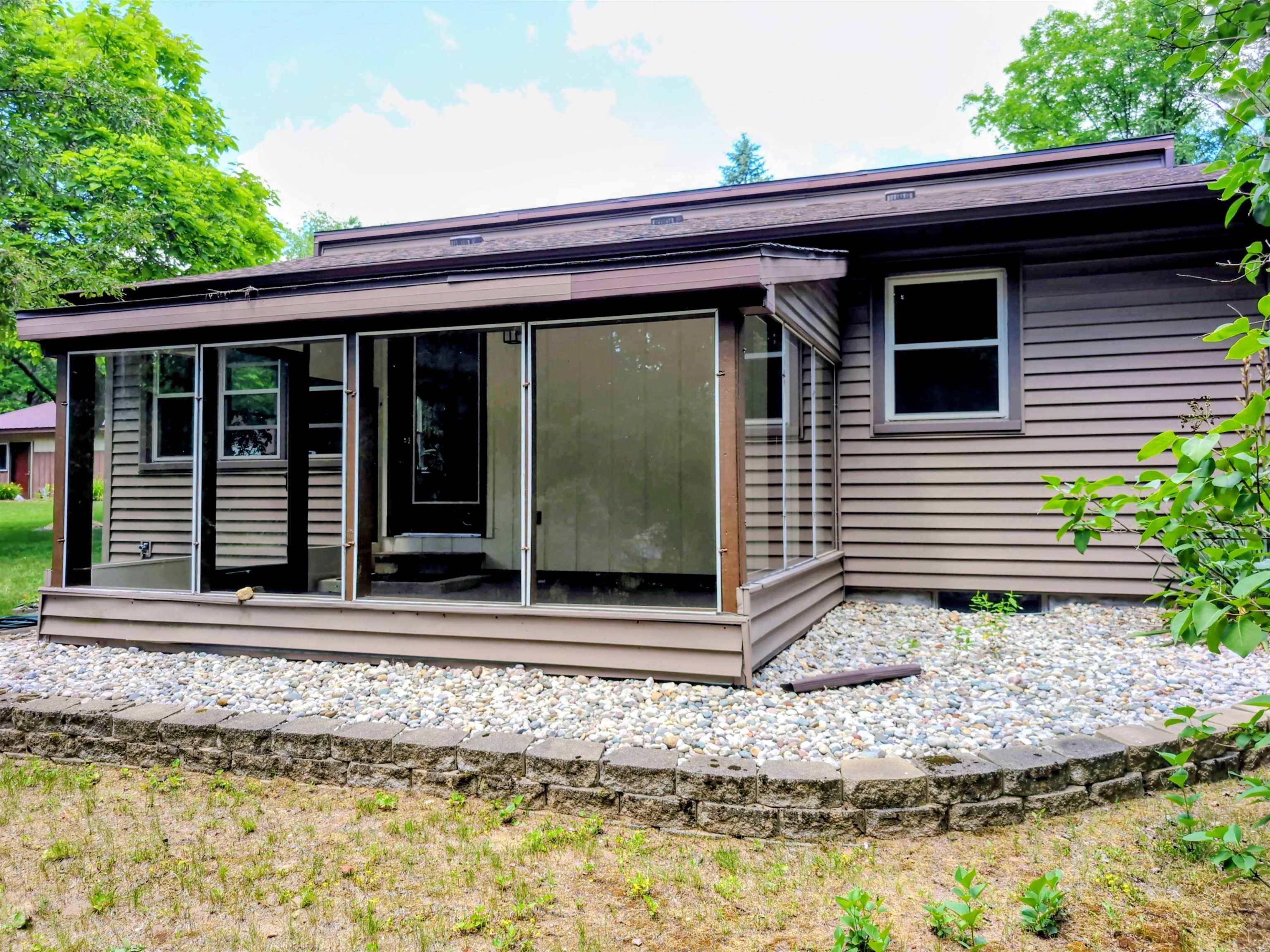 3602 South Winn Road Mount Pleasant, MI 48858 - Photo 5 of 38