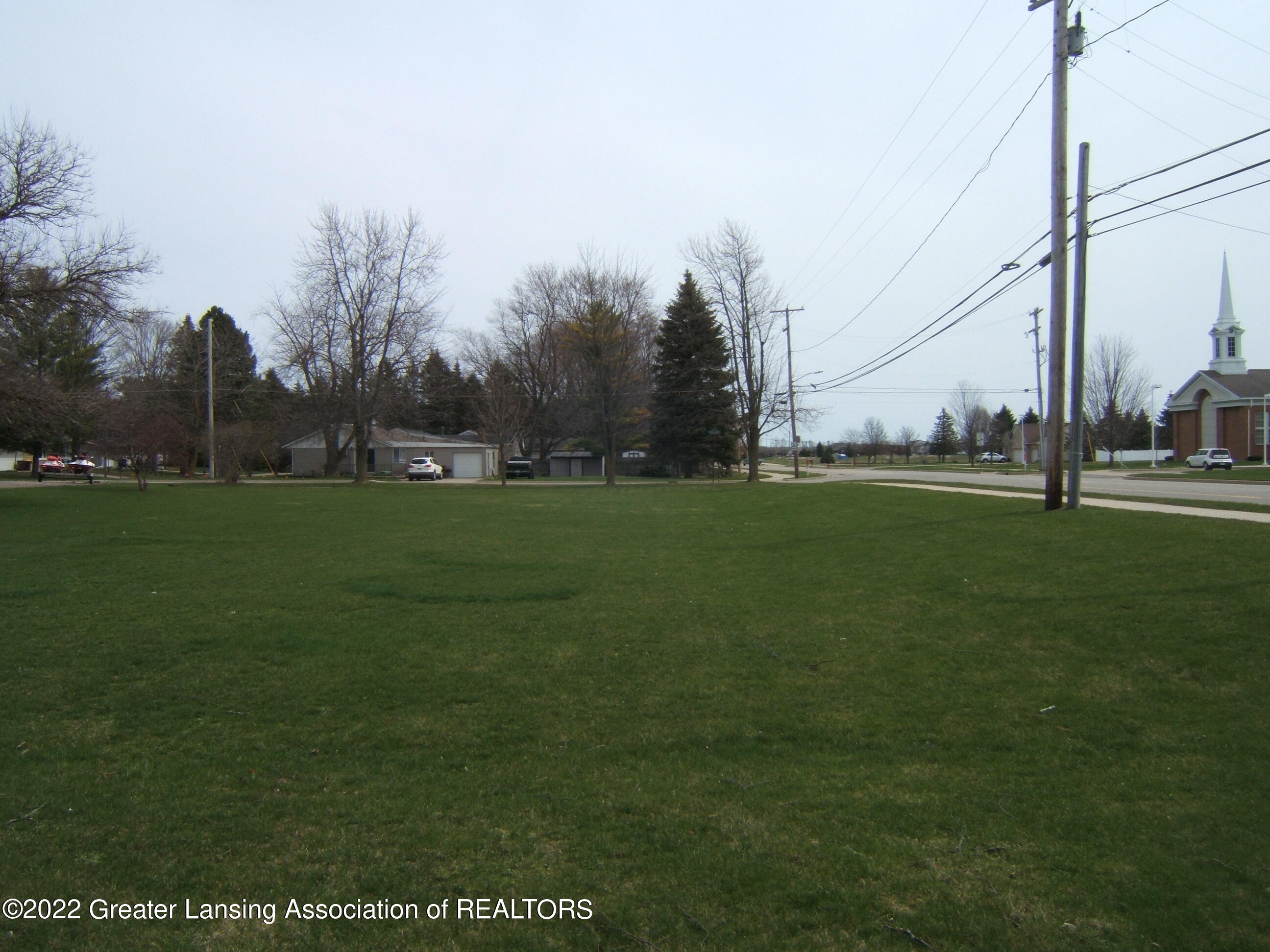 209 East Townsend Road St. Johns, MI 48879 - Photo 4 of 4 209 E Townsend