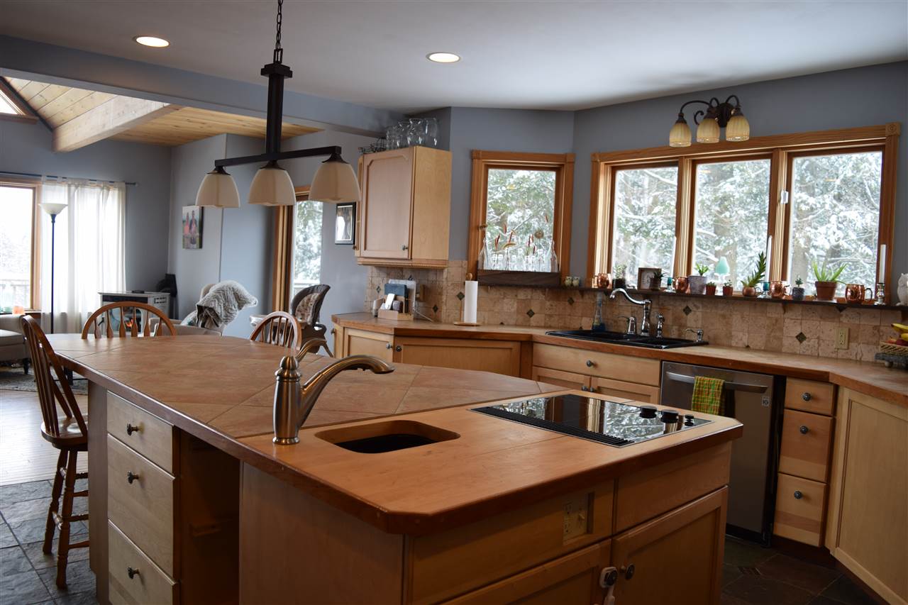 163 Plantation Road Hyde Park, VT 05655 - Photo 2 of 25 Gallery Image 2