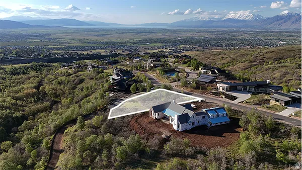 $420,000 | 826 Summit Creek Drive, Unit 44, Woodland Hills, UT 84653