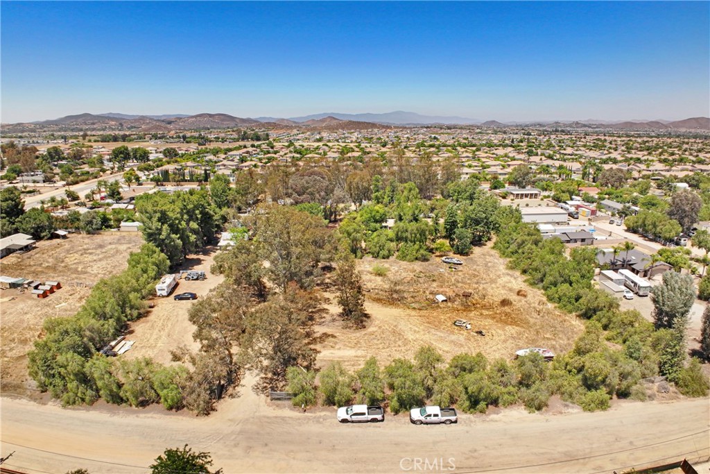 30925 Old Windmill Road Menifee, CA 92584 - Photo 1 of 23