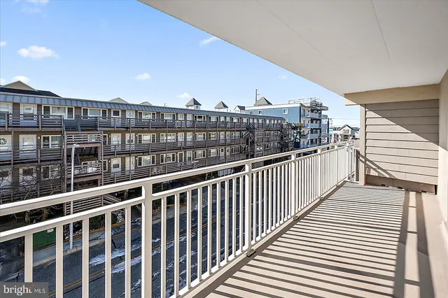 $459,000 | 4 46th Street, Unit 307, Ocean City, MD 21842
