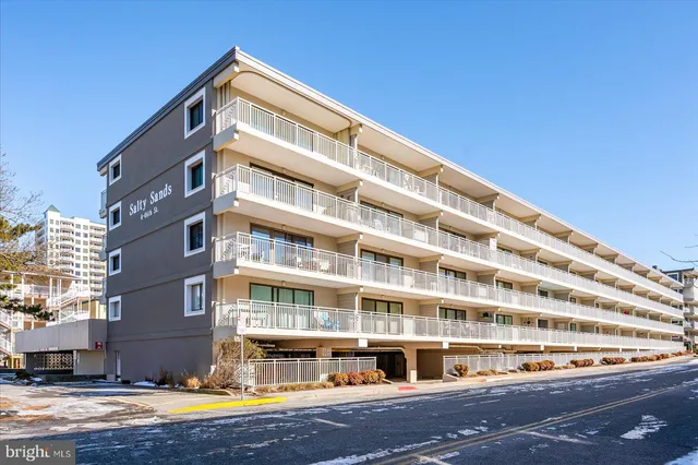 $459,000 | 4 46th Street, Unit 307, Ocean City, MD 21842