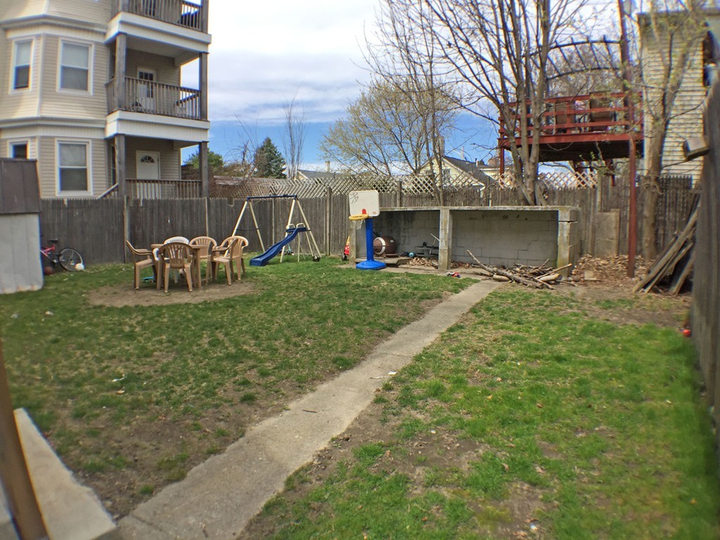 72 Hall Street Fall River, MA 02724 - Photo 4 of 17 Gallery Image 4