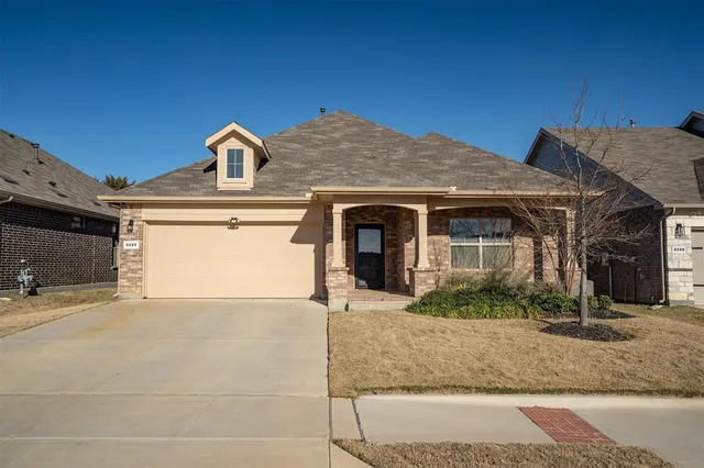 $390,000 | 5525 Round Hl Road, Denton, TX 76210