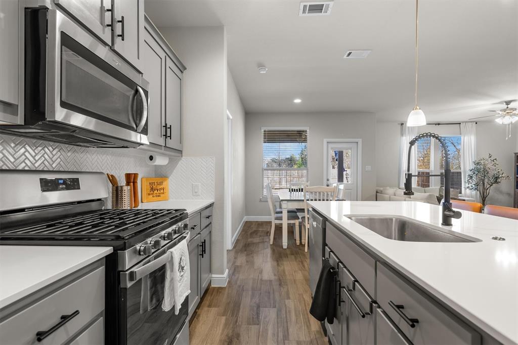 5525 Round Hl Road Denton, TX 76210 - Photo 12 of 30