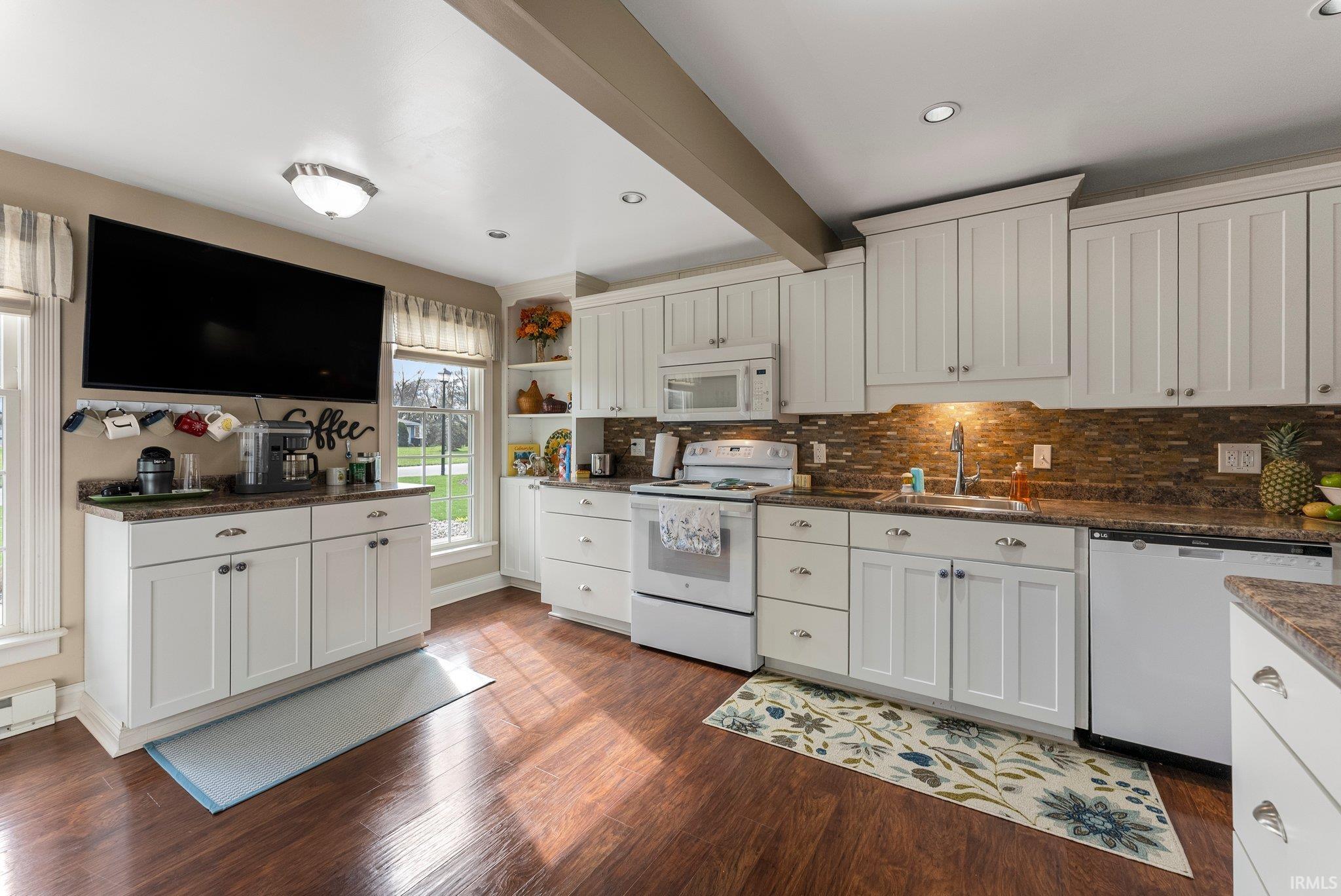 2821 Devon Drive Fort Wayne, IN 46815 - Photo 16 of 36