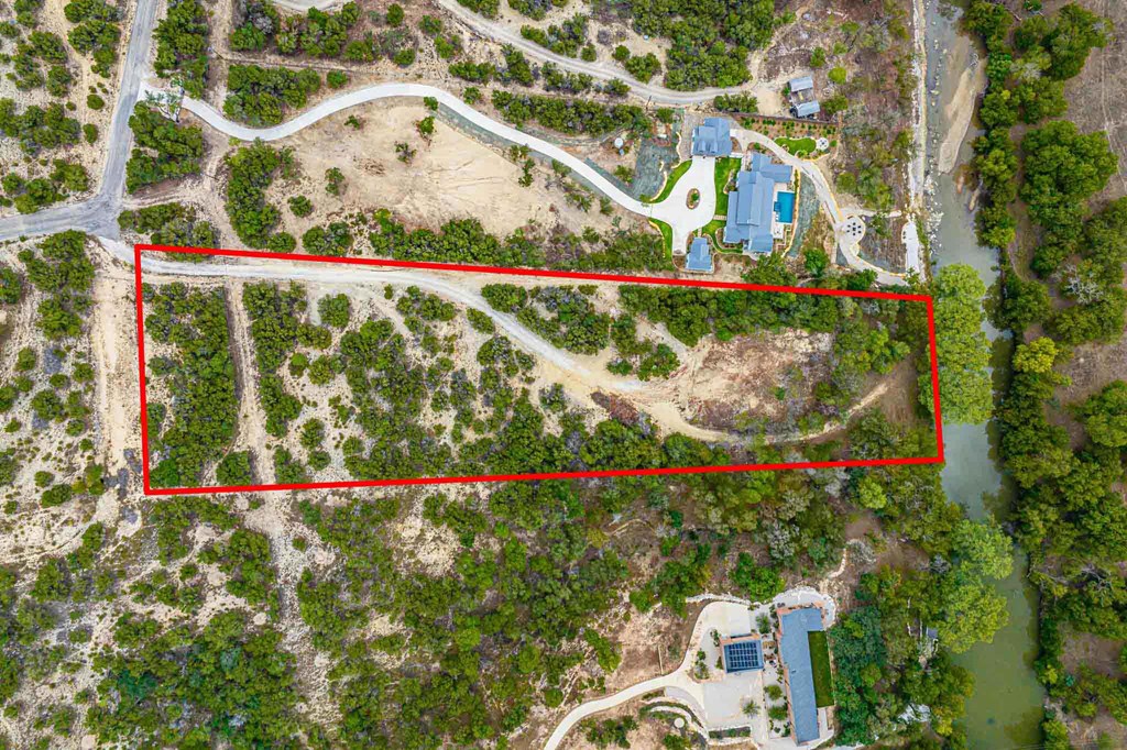 105 A Oleander Road, Unit 14/4 Comfort, TX 78013 - Photo 4 of 25