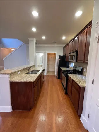 $2,679 | 6715 Windrift Way, Unit 21, Austin, TX 78745