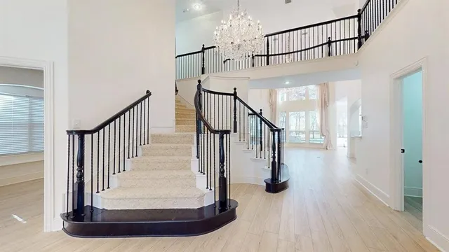 $799,000 | 8709 Thompson Drive, Lantana, TX 76226