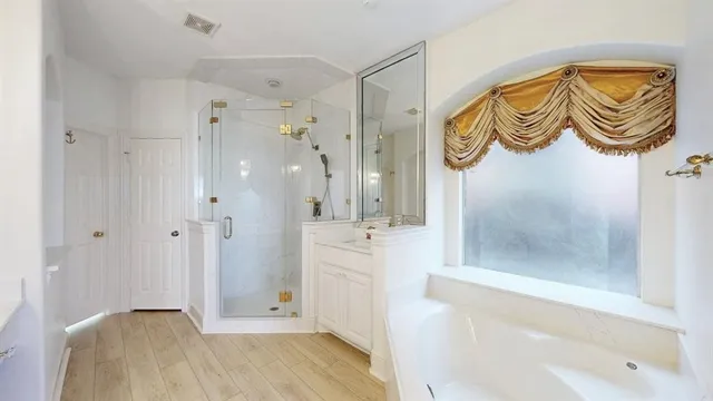 $799,000 | 8709 Thompson Drive, Lantana, TX 76226