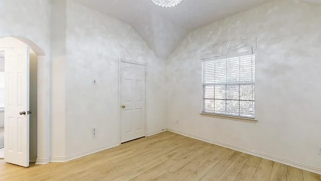 $799,000 | 8709 Thompson Drive, Lantana, TX 76226