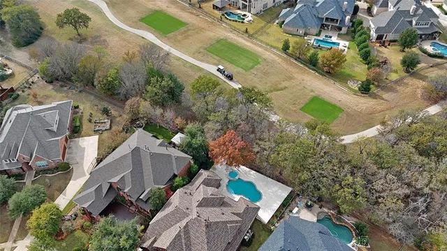 $799,000 | 8709 Thompson Drive, Lantana, TX 76226