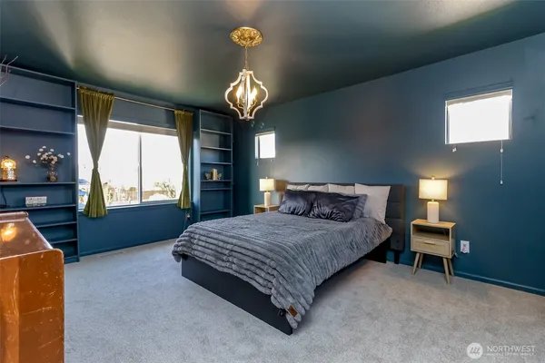 $949,950 | 650 McKinley Street, Enumclaw, WA 98022