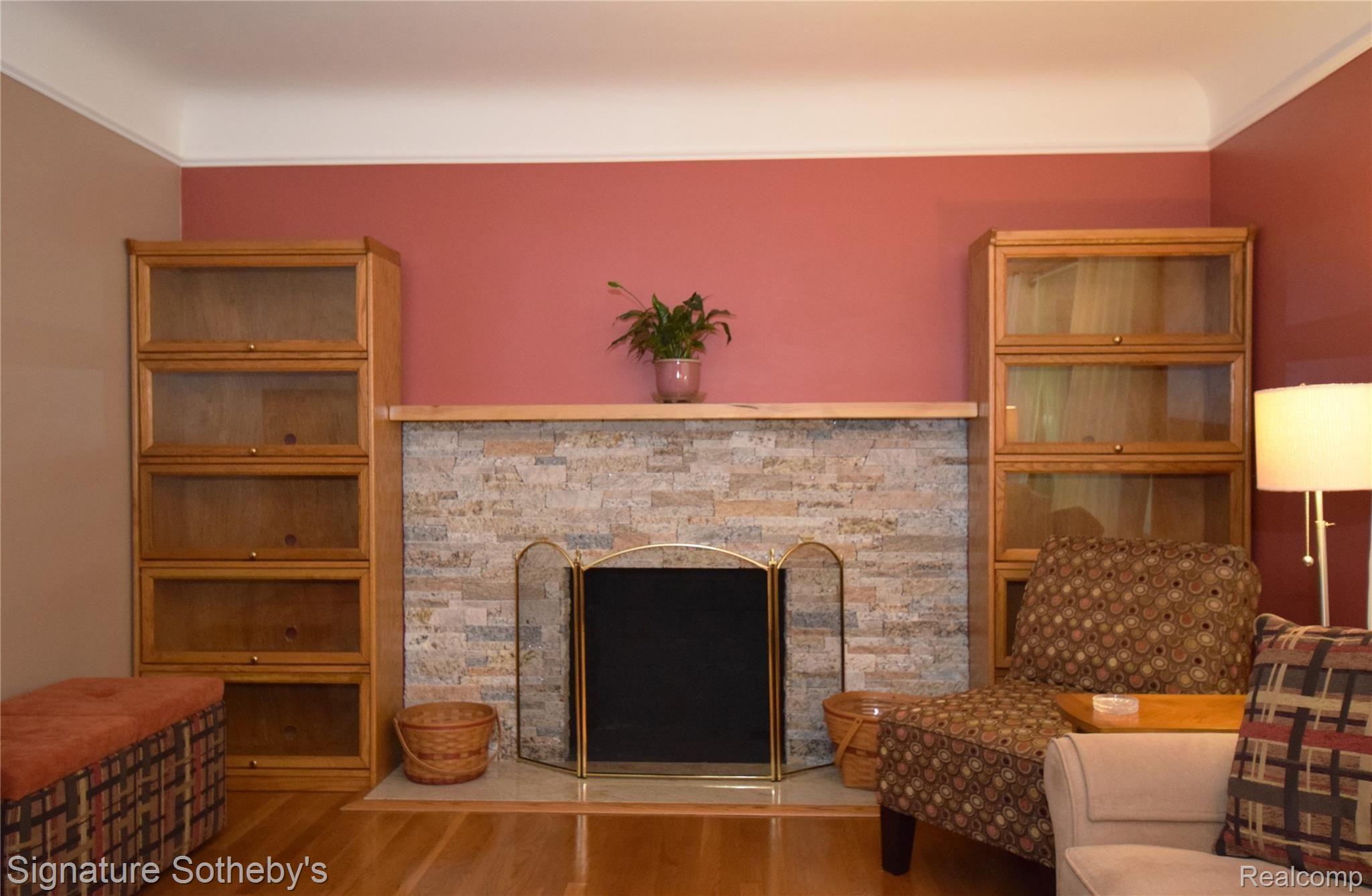 17190 Beverly Road Franklin, MI 48025 - Photo 3 of 23 8 living room 3.JPG