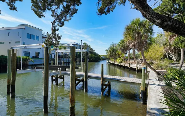 $7,950,000 | 1401 Kenilworth Street, Sarasota, FL 34231