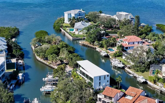 $7,950,000 | 1401 Kenilworth Street, Sarasota, FL 34231