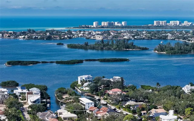 $7,950,000 | 1401 Kenilworth Street, Sarasota, FL 34231