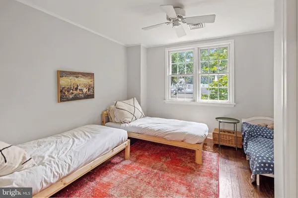 $4,750 | 608 South Pitt Street, Alexandria, VA 22314