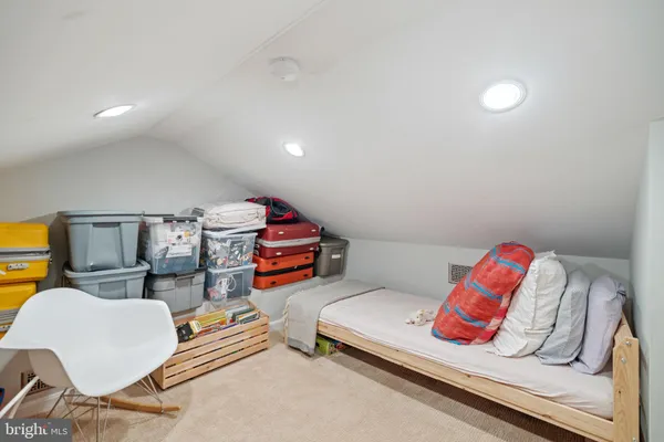 $4,750 | 608 South Pitt Street, Alexandria, VA 22314