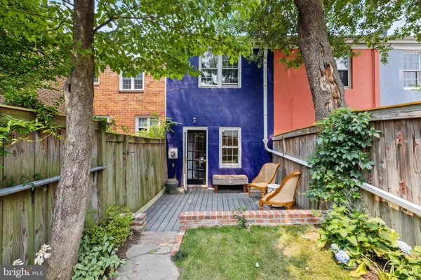 $4,750 | 608 South Pitt Street, Alexandria, VA 22314