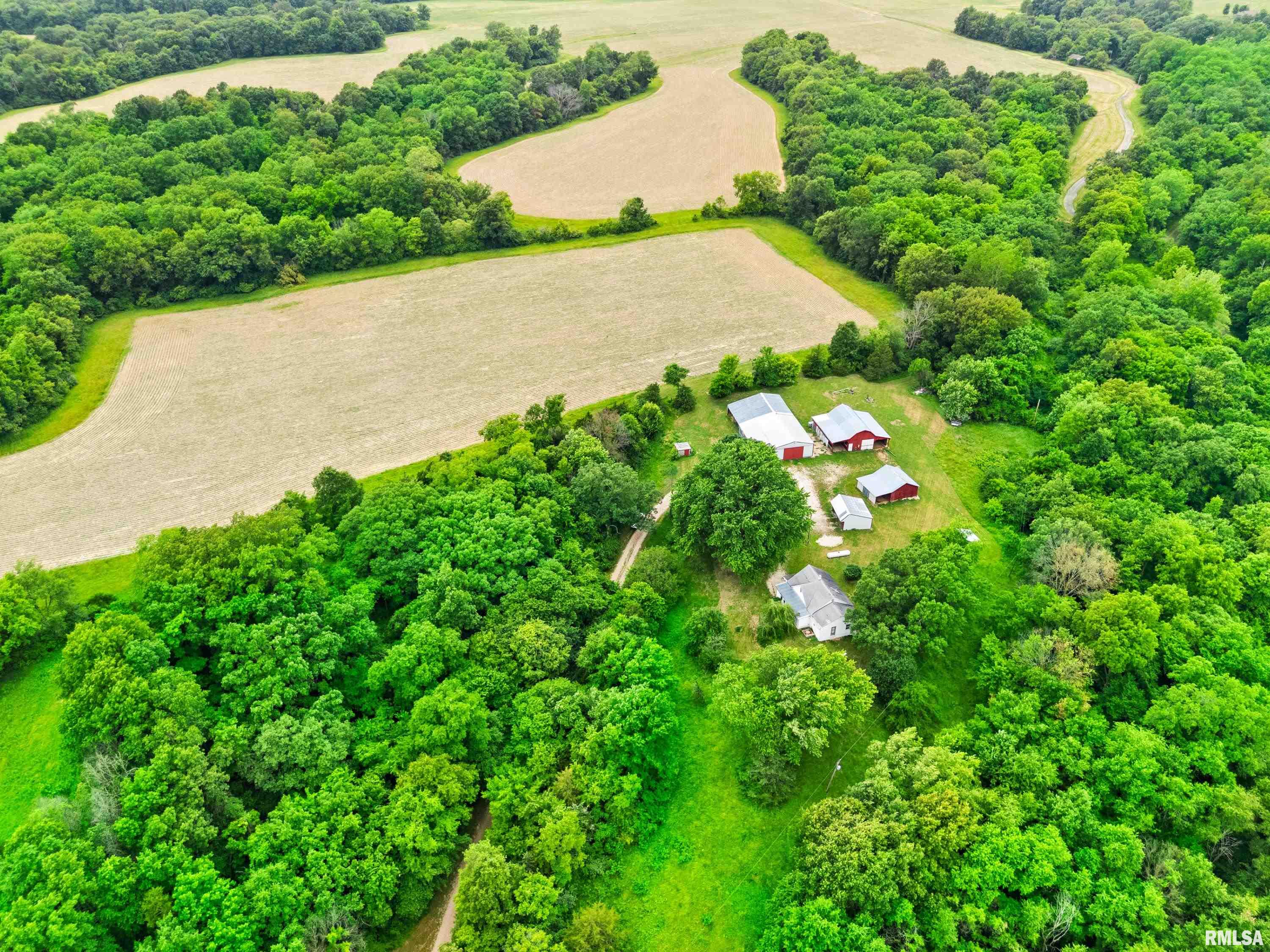 7021 South Clauson Road Glasford, IL 61533 - Photo 7 of 34