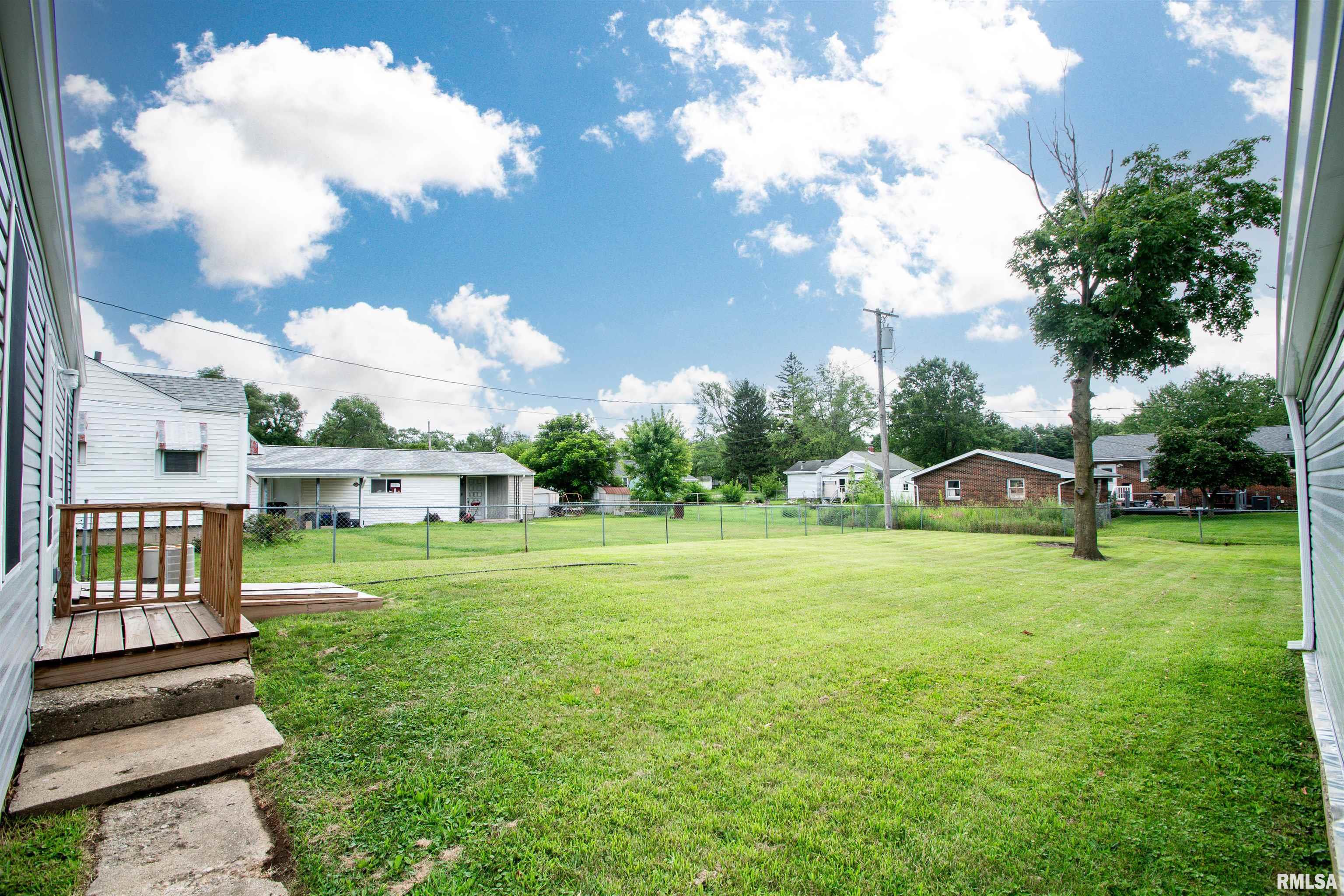 2173 Washington Road Washington, IL 61571 - Photo 38 of 39 Gallery Image 38