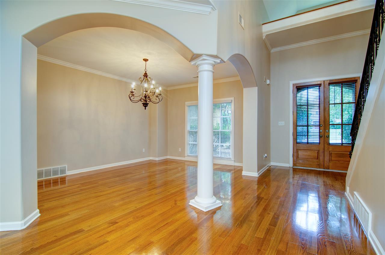 483 Itawamba Road Collierville, TN 38017 - Photo 2 of 25