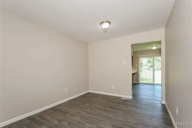 $2,040 | 3748 Riviere Marne Court, Florissant, MO 63034