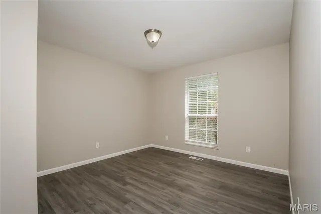 $2,040 | 3748 Riviere Marne Court, Florissant, MO 63034