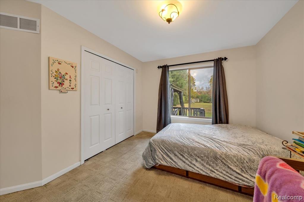 1370 South Boulevard Rochester, MI 48309 - Photo 28 of 65