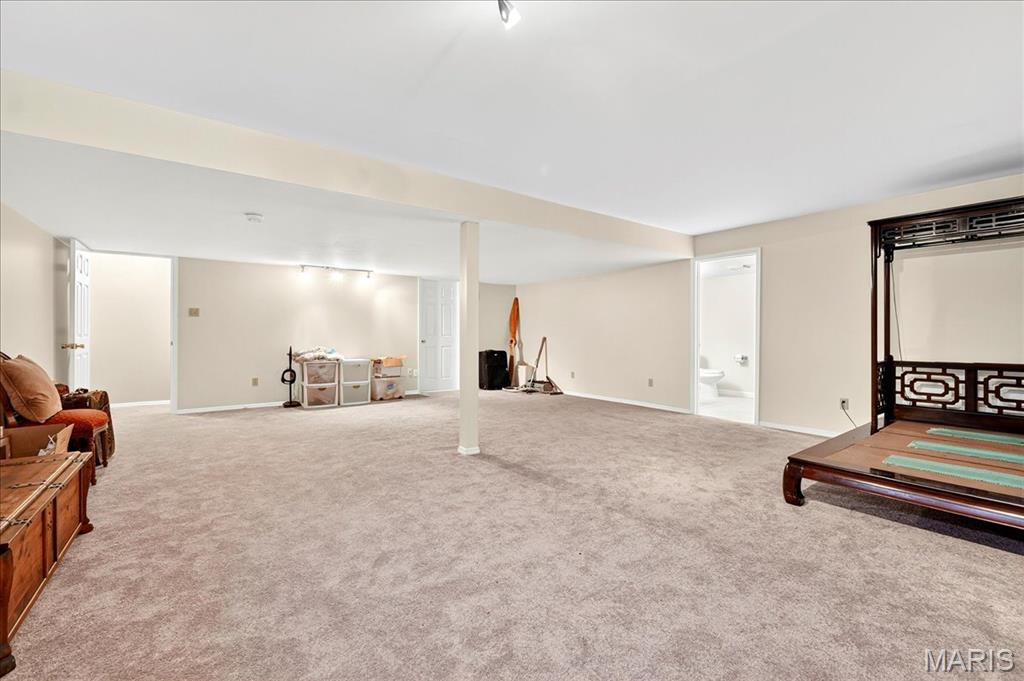 15812 Newton Ridge Drive Chesterfield, MO 63017 - Photo 27 of 35