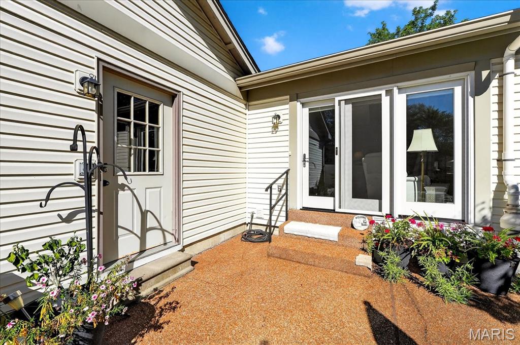 15812 Newton Ridge Drive Chesterfield, MO 63017 - Photo 29 of 35