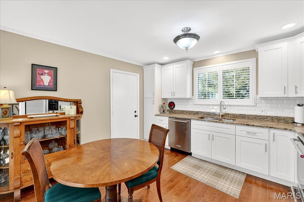 15812 Newton Ridge Drive Chesterfield, MO 63017 - Photo 7 of 35