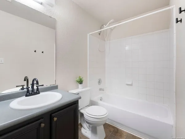 $1,400 | 10034 Southern Sun, San Antonio, TX 78245