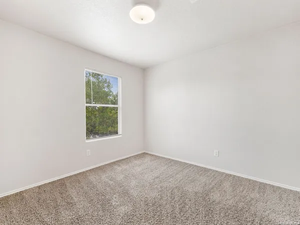 $1,400 | 10034 Southern Sun, San Antonio, TX 78245