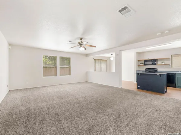 $1,400 | 10034 Southern Sun, San Antonio, TX 78245