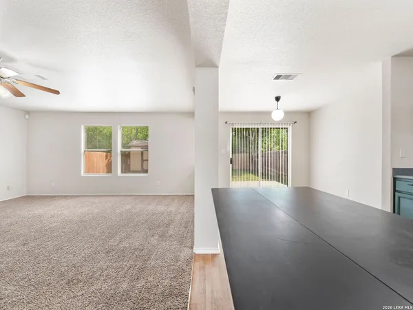 $1,400 | 10034 Southern Sun, San Antonio, TX 78245