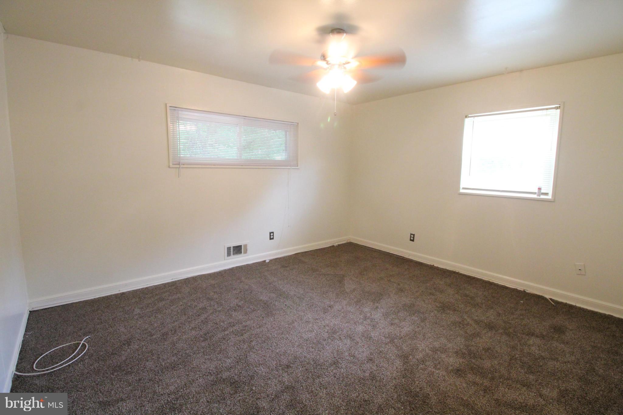 9116 Wallace Road Lanham, MD 20706 - Photo 25 of 29 Bedroom