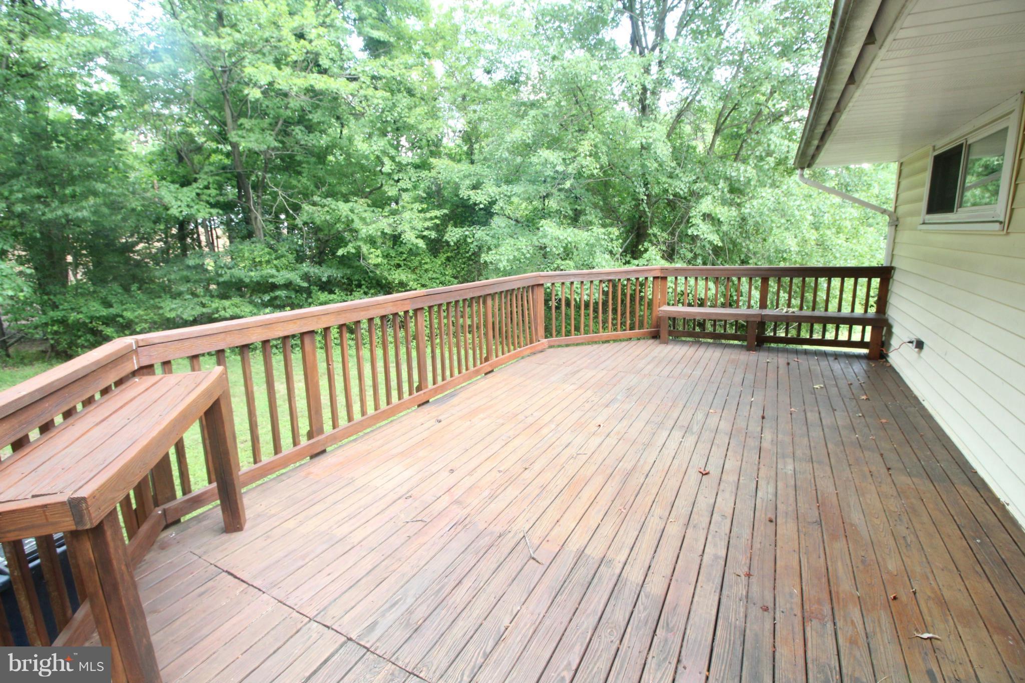 9116 Wallace Road Lanham, MD 20706 - Photo 29 of 29 Exterior (Rear)