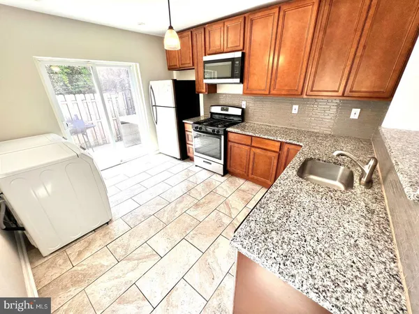 $1,575 | 2202 East Lehigh Avenue, Philadelphia, PA 19125