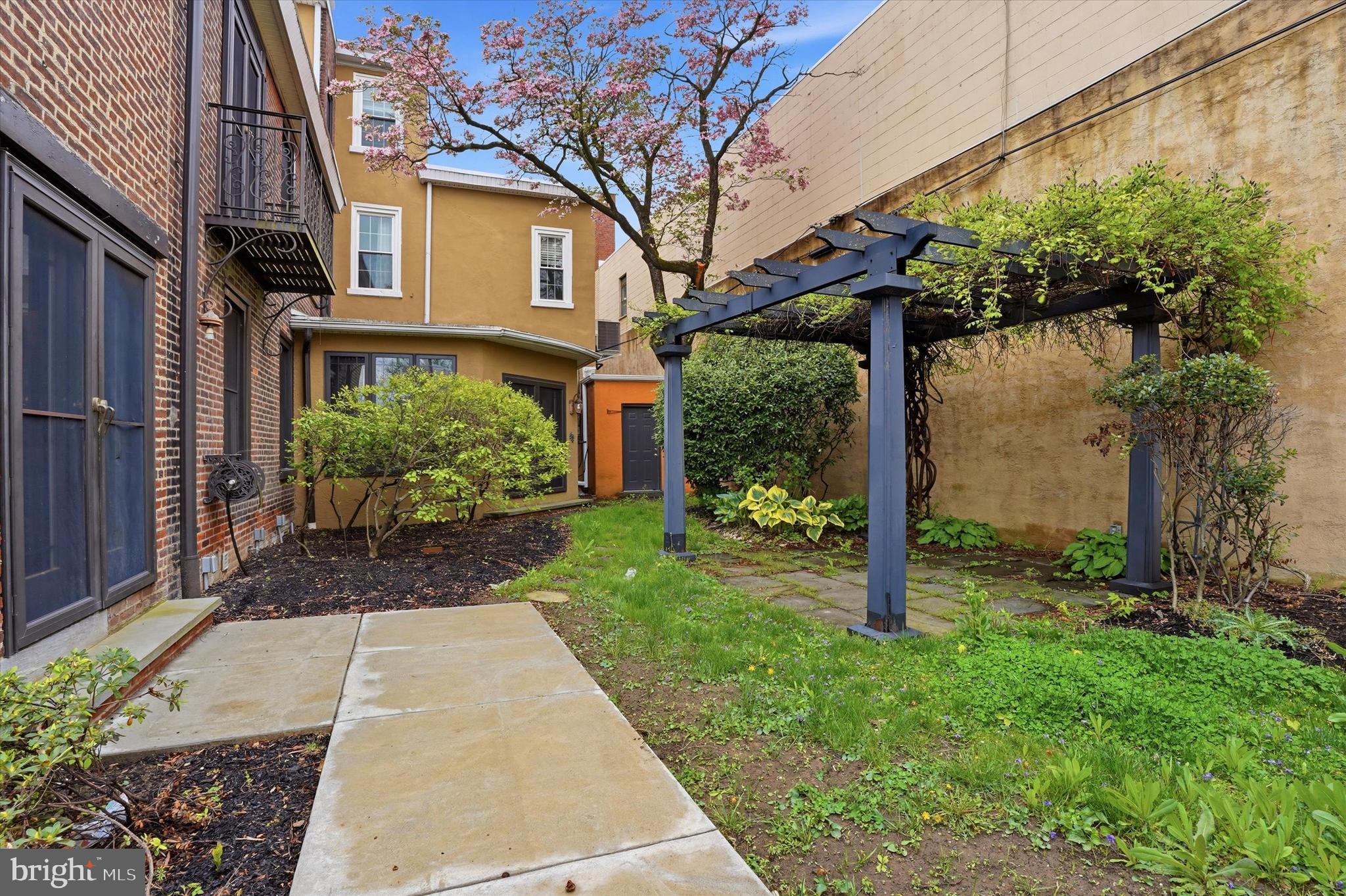 6113 Ridge Avenue, Unit 1 Philadelphia, PA 19128 - Photo 2 of 17 Private Courtyard