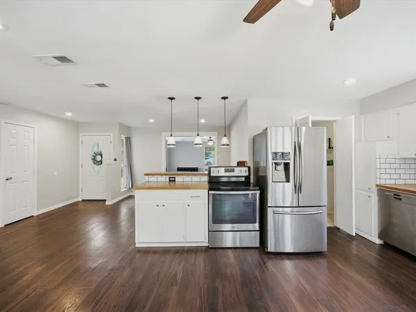 $345,000 | 2732 Foxcroft Circle, Denton, TX 76209