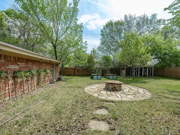 $345,000 | 2732 Foxcroft Circle, Denton, TX 76209