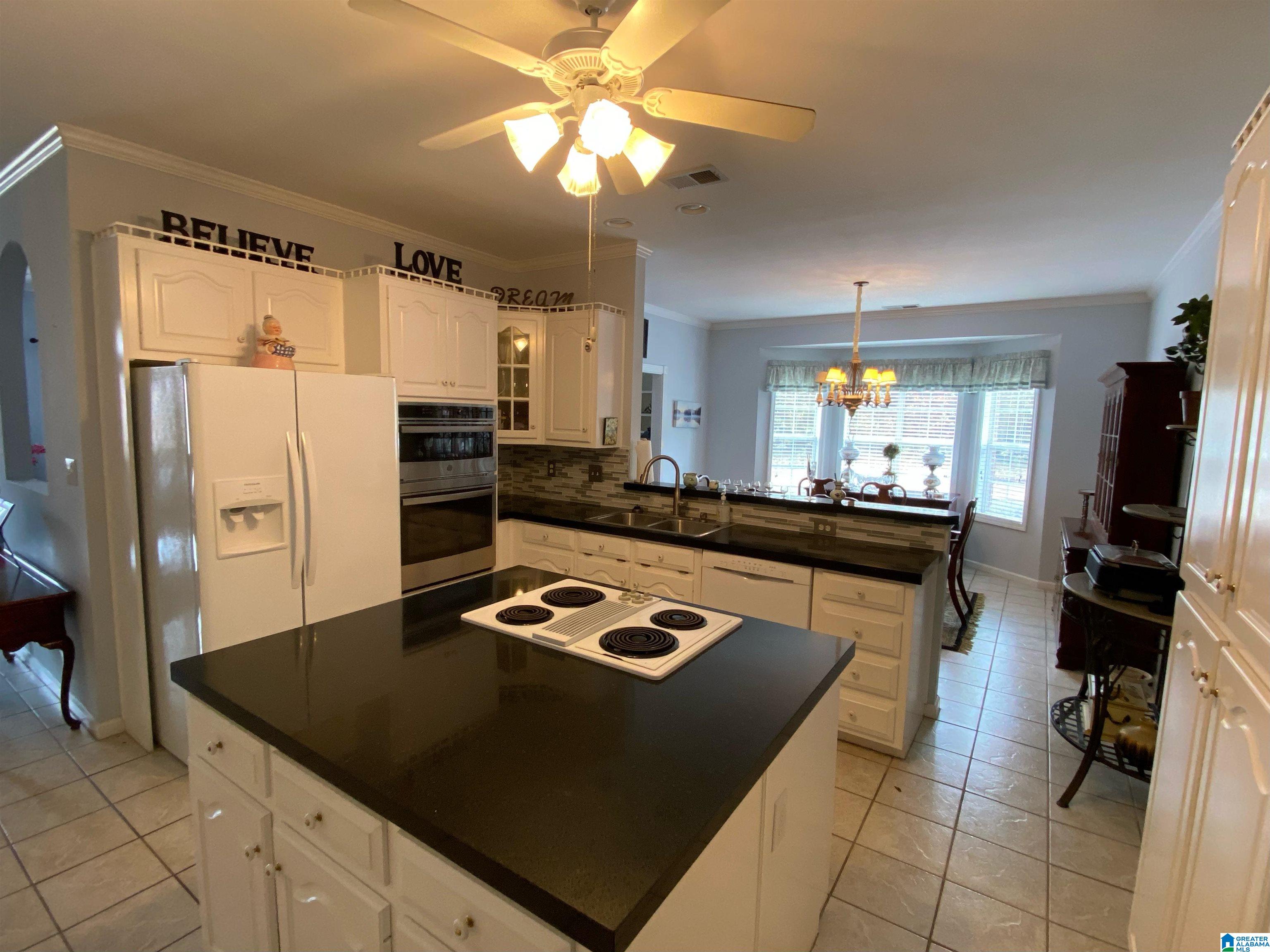 101 Daventry Drive Calera, AL 35040 - Photo 4 of 13