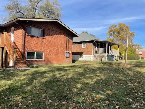 $995 | 3648 Edmundson Road, Unit 1, St. Louis, MO 63114