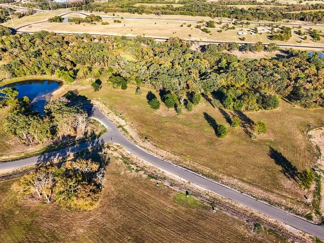 $184,900 | 680 Bois D Arc Street, Dodd City, TX 75438