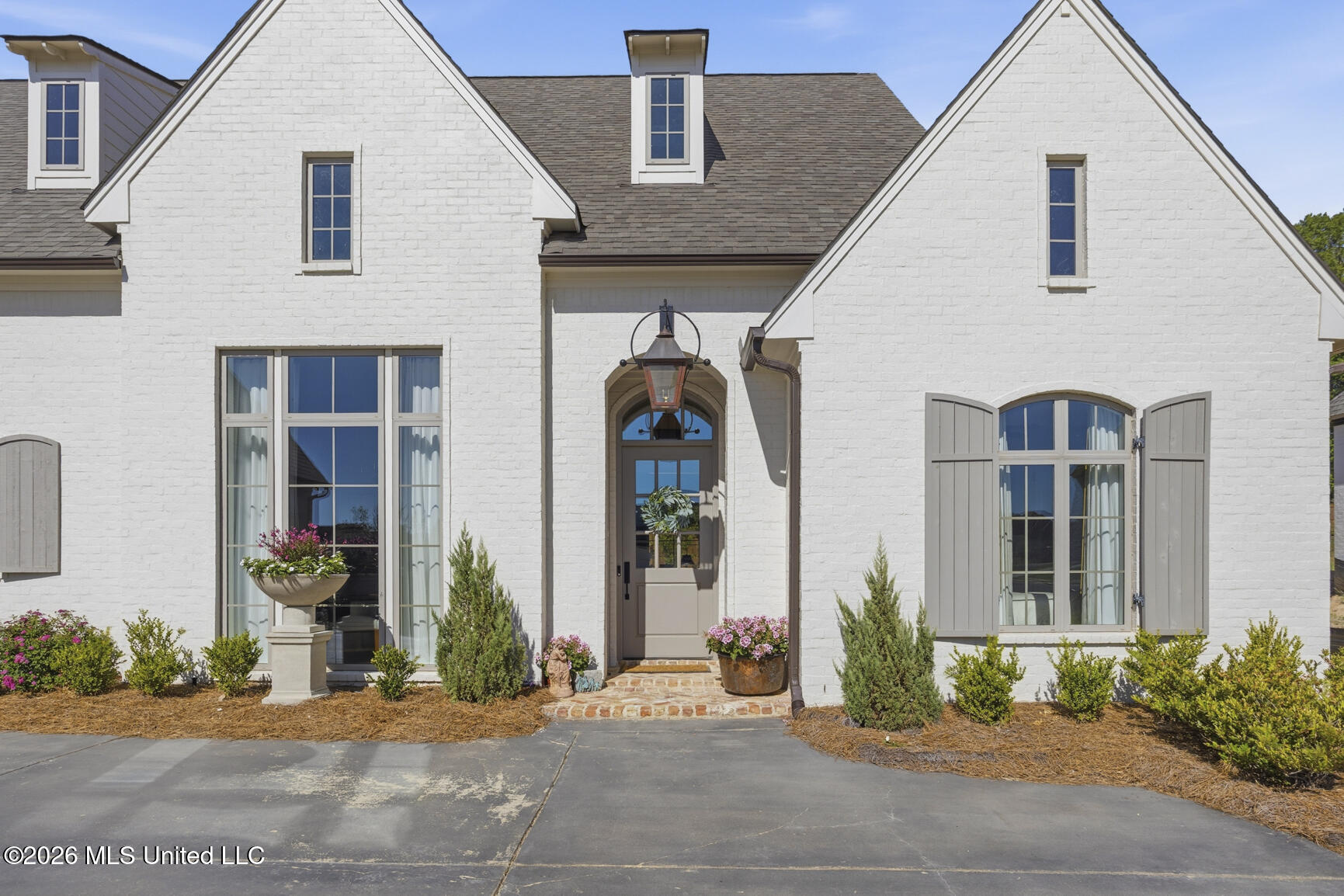 220 Parke Drive Ridgeland, MS 39157 - Photo 5 of 58 220 Parke Dr-4